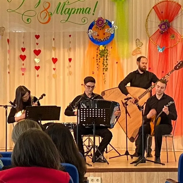 На крыльях весны (ТЭЦ)